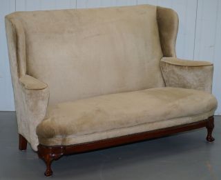 Matching George I Style Settees Victorian Made Walnut Mahogany Frame