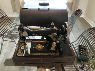 1926 Singer Sewing Machine W/ Light Accessories And Case.  Antique.