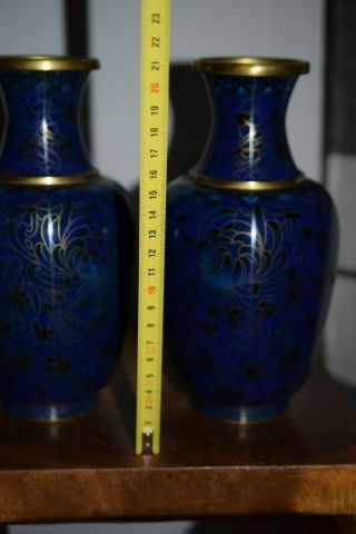 A FINE CHINESE BLUE CLOISONNE VASES 2