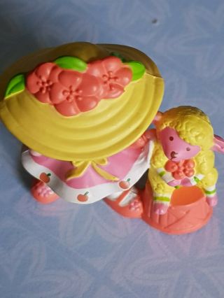 Vintage Strawberry shortcake Mini rare Peach blush with fan pvc miniature 2