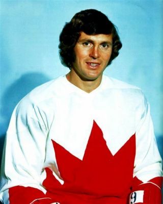 Paul Henderson Team Canada 1972 Summit Series 8x10 Photo