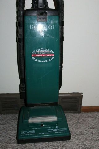 Vintage Hoover Upright Elite Vacuum Cleaner Model U5096 - 930