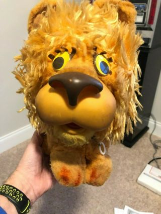 Vintage 1962 Mattel Larry The Lion Plush Animal Yacker Pull String Toy - Rare