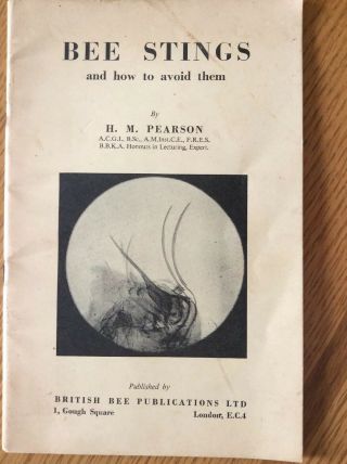 Vintage Bee Book.  Bee Stings And How To Avoid Them H.  M.  Pearson