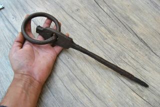 Vtg Horse Iron Tie Hitching Post Ring Handforged Stable Harness Farm Deco 17.  8oz