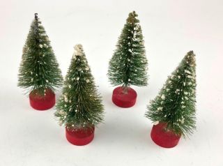 Vintage Set Of 4 Bottlebrush Green Christmas Trees Snow Mica Red Base 4 Inch