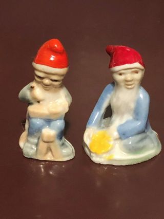 Vintage Wade Figurines Leprechaun Elf Gnome Dwarf Miniature Red Rose Tea