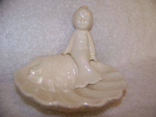 Vintage White Ceramic Mermaid Soap Dish