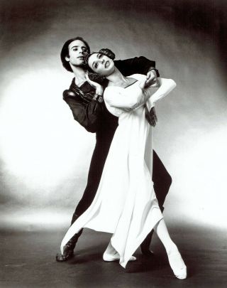 1979 Vintage Photo Ballet Dancers Jane Kosminsky Bruce Becker In " Suite Richard "