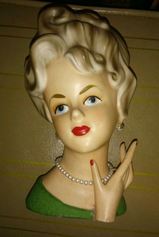 Vintage Lady Head Vase Unmarked 7 " Pearlnecklace & Earrings Open Hand
