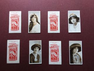 Beauties (brown Tint) Issued 1913 By Wills Scissors Set 40