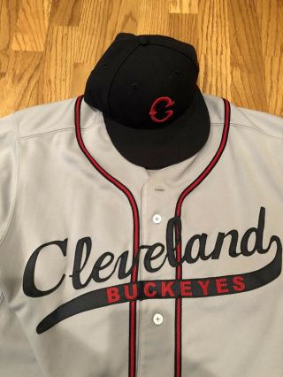 Mike Clevinger Game Jersey And Hat,  Cleveland Indians,  TBTC,  MLB Auth 3