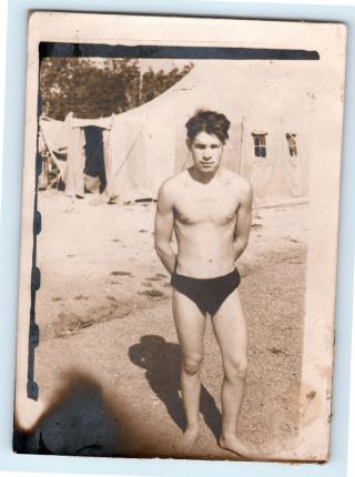 Vintage Photo Shirtless Muscle Man Bulge Speedo Trunks Buddy Snapshot Gay R33