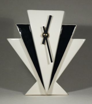 Echo Of Deco Art Deco Inspired Ceramic Manhattan Mantel Clock