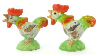 Vintage Chicken Roosters Crowing Salt And Pepper Shakers Japan Collectible Birds