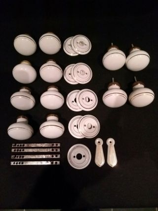 Vintage White Ceramic Door Handles/knobs,  A Set Of 6 Pairs.