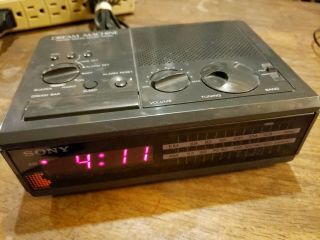 Vintage Sony Dream Machine Fm/am Digital Clock Radio W/ Alarm Snooze Icf - C2w