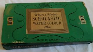 Vintage Winsor & Newton Scholastic Water Colours E10