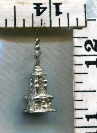 Vintage Sterling Bracelet Charm This Statue Is In Ohio.  You Know The One.  $16