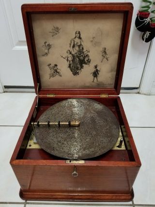 Regina Wind Up Music Box With 10 - 11 " Discs Key Wood Old Antique