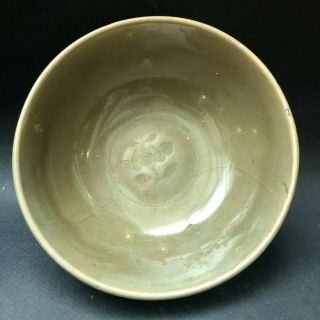 Antique Chinese Longquan Celadon Ming Period Bowl