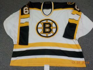 1997 - 98 Boston Bruins Game Worn Jersey - Wear