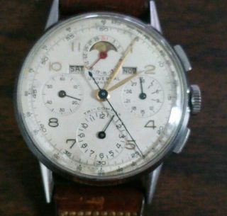 Vintage Universal Geneve Tri Compax,  Keeps Great Time 22536 Circa 1943/1945 2