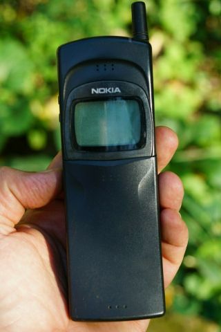 Nokia 8110 Vintage,  Made In Germany,  Nhe - 6 Bx,  Not,