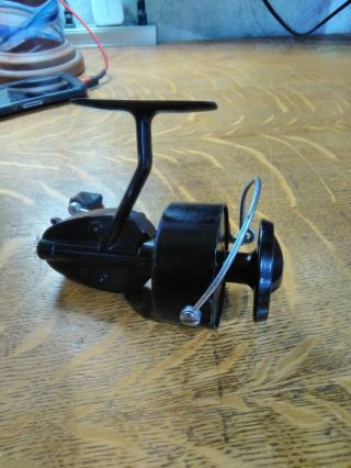 Vintage Garcia Mitchell 300 Made in France Spinning Fishing Reel 3