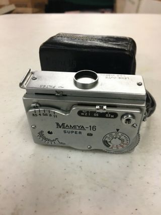 Vintage Mamiya 16 Subminiature Spy Camera With Carry Case.