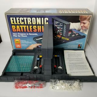 Electronic Battleship Milton Bradley Vintage 1982.  Fantastic