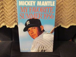 Mickey Mantle " My Favorite Summer 1956 " 1st Edition W/ Very Rare Promo Postcard