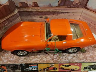 RARE Vintage Monogram 1978 Corvette Sting Ray 1:8 Scale Model Plastic Car Orange 2