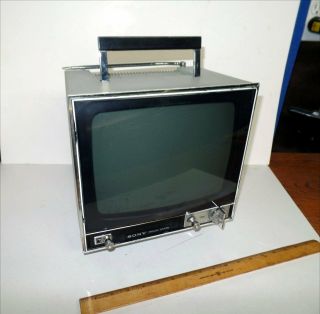 Vintage Sony Solid State Portable Black & White Tv Model 110u Retro Video