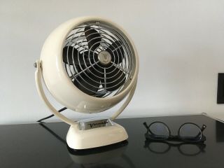Vornado Vfan Jr Vintage Air Circulator Fan,  White