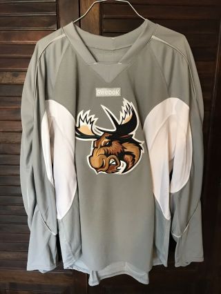 Ahl Manitoba Moose Team Issued Practice Hockey Jersey