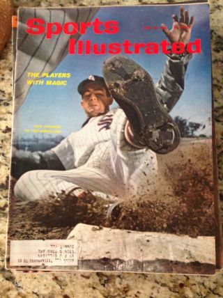 April 30 1962 Luis Aparicio Chicago White Sox Baseball Sports Illustrated Old