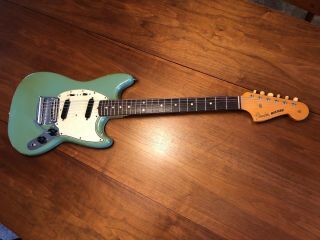 Vintage 1965 Fender Mustang Electric Guitar - Daphne Blue - Ohsc