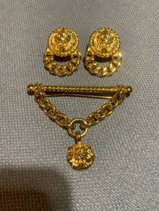 Anne Klein Vintage Gold Tone Lion Head Brooch Pin & Earrings Set.  Fantastic