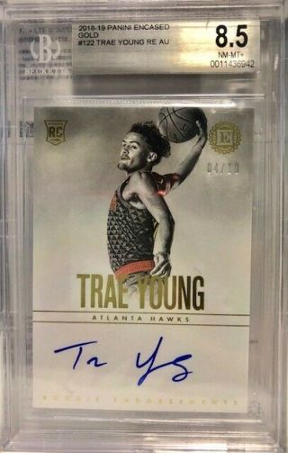 2018 - 19 Panini Encased Trae Young Gold Rookie Endorsements Auto 04/10 Bgs8.  5/10