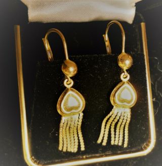 14k Yellow Gold Heart Design Dangle Vintage Earrings