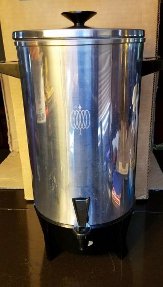 Complete Working: Vtg.  West Bend No.  9306 - 36 Cup Automatic Coffee Maker