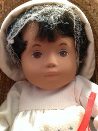 Vintage Sasha 512 Baby Bear Brown Hair,  12 Inch Vinyl Girl Doll,  Box