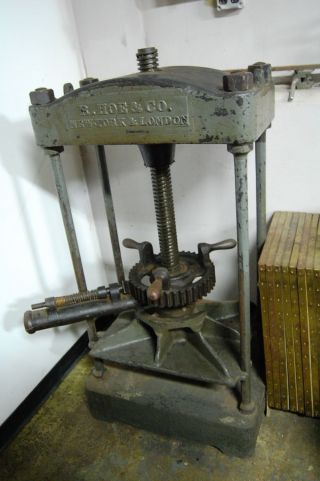 Antique Heavy Duty Bookbinding Press