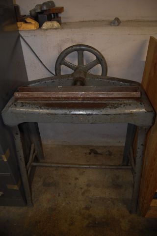 Antique Heavy Duty Stand Bookbinding Backing Press