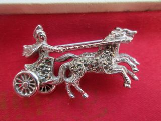 Vintage Ornate Silver Marcasite Chariot Charioteer Galloping Horses Brooch Pin