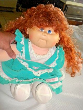 VINTAGE TALKING CABBAGE PATCH KIDS DOLL IN BLUE AND WHITE 1987 2
