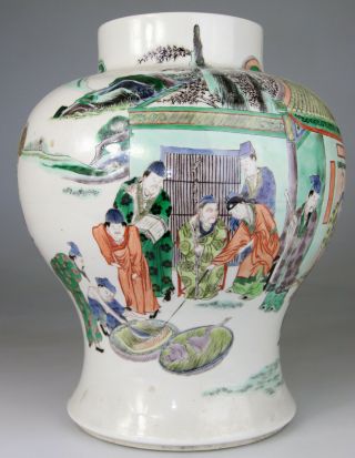 Antique Chinese Porcelain Vase Famille Verte Wucai Vase - Kangxi Qing 18th 17th
