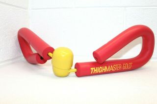 Vintage Suzanne Somers Red Thigh Master Gold Thigh/leg/butt Exerciser Toner
