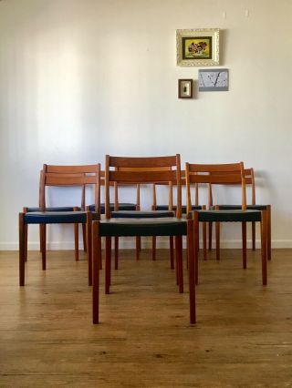 Vintage Set Of 8 Mid Century Teak Dining Chairs By Svegards Of Sweden